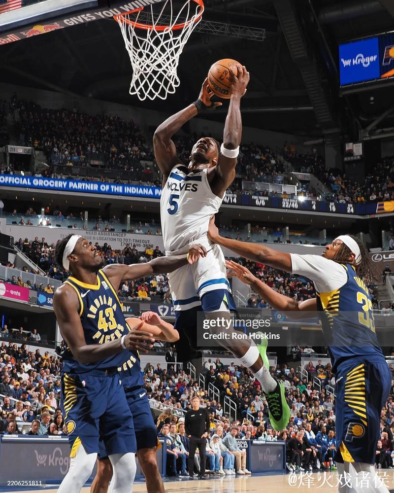 哈利33+15助步行者胜热火 华子状态不佳森林狼不敌凯尔特人