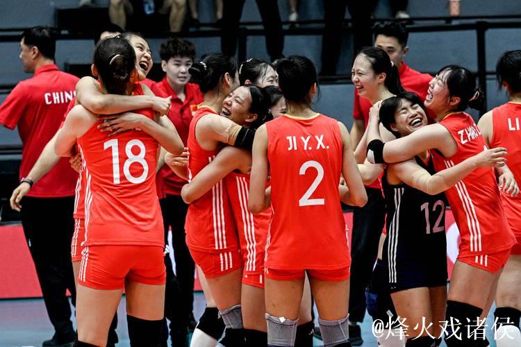U21女排世锦赛:中国队3-0完胜美国 豪取5连胜挺进16强 U21女排世锦赛:中国队3-0完胜美国 豪取5连胜挺进16强
